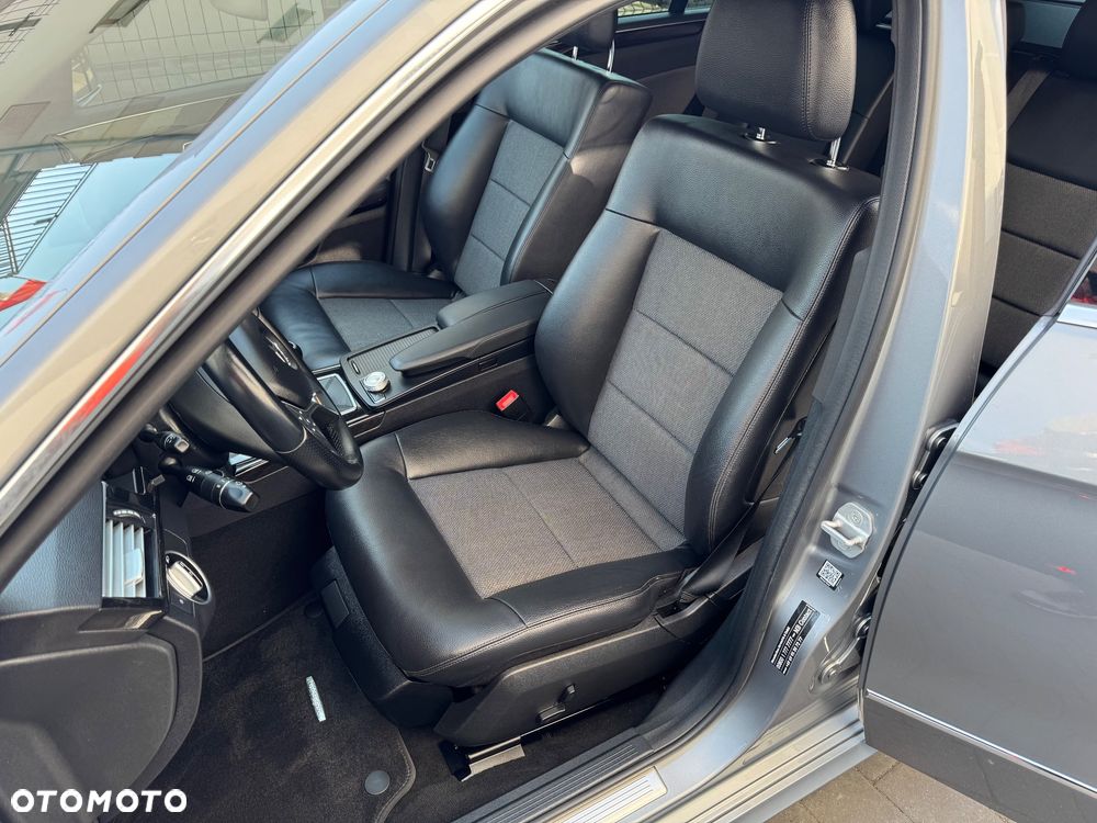 Mercedes-Benz Klasa E 200 CGI BlueEffICIENCY Avantgarde - 36