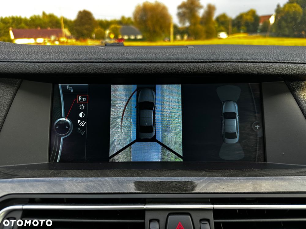 BMW Seria 7 730d - 16