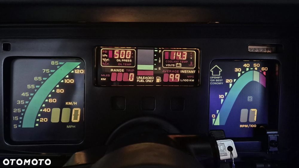 Chevrolet Corvette - 10