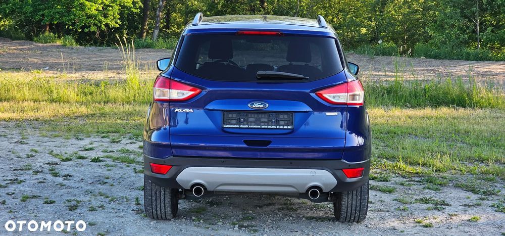 Ford Kuga 1.6 EcoBoost 2x4 Titanium - 5