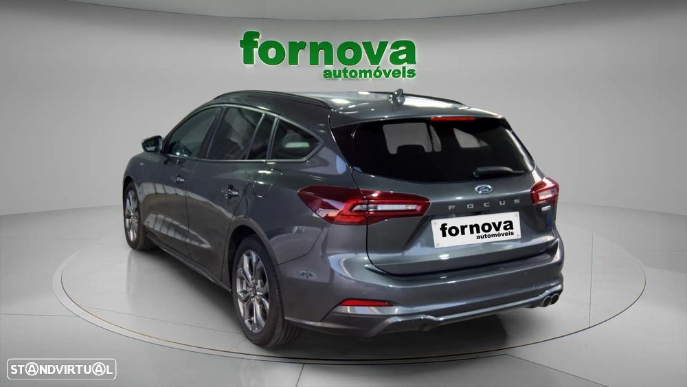 Ford Focus SW 1.0 EcoBoost MHEV ST-Line - 4