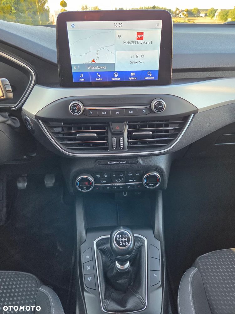 Ford Focus 1.5 EcoBlue STart-Stopp-System TITANIUM - 10