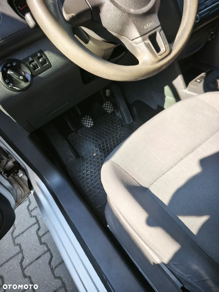 Volkswagen Caddy Trendline - 10