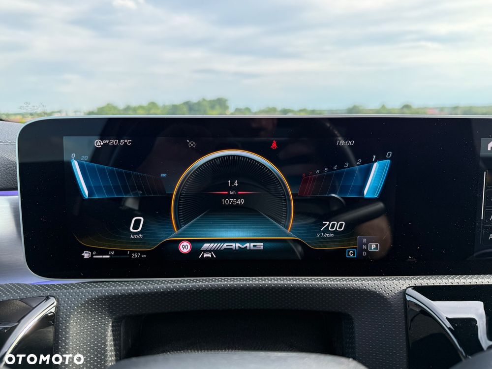 Mercedes-Benz Klasa A AMG 35 4Matic AMG Speedshift DCT 7G - 18