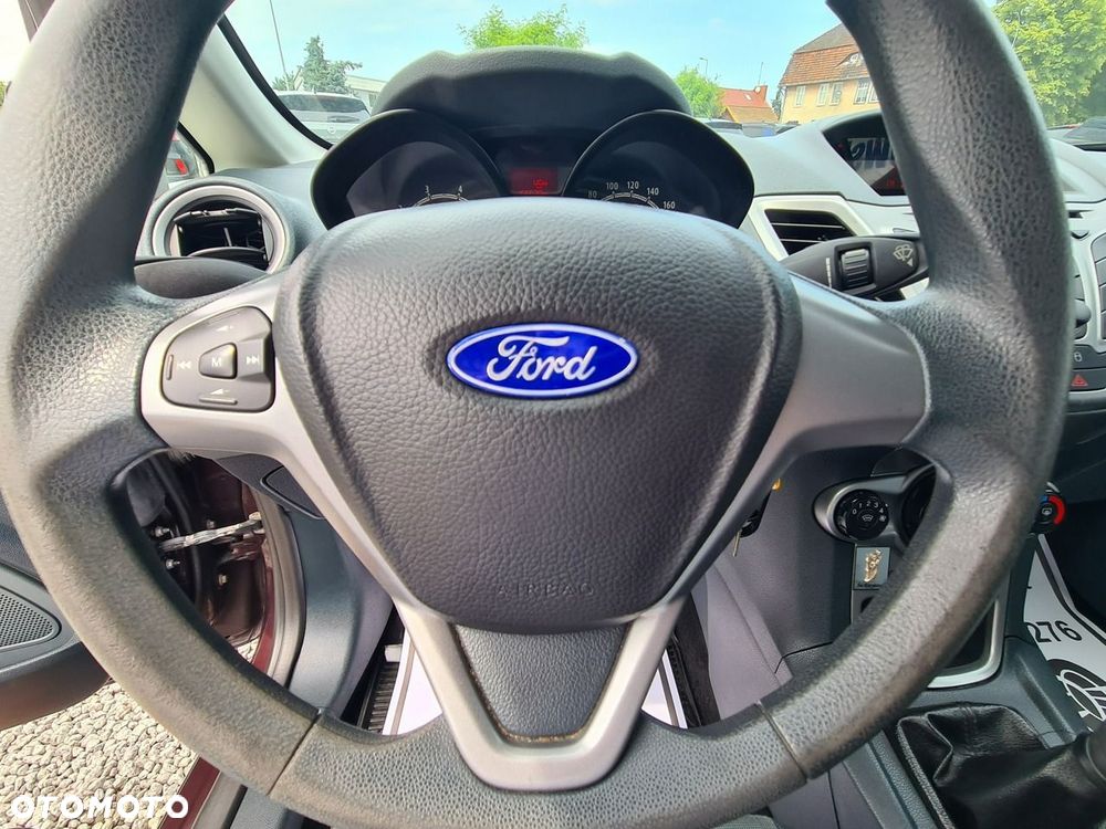 Ford Fiesta 1.25 Trend - 17