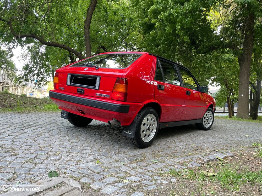 Lancia Delta 1.6 HF Turbo - 41