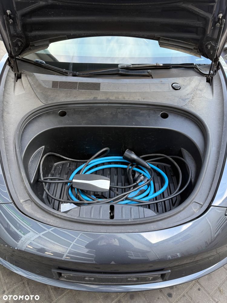 Tesla Model 3 Long Range AWD - 7