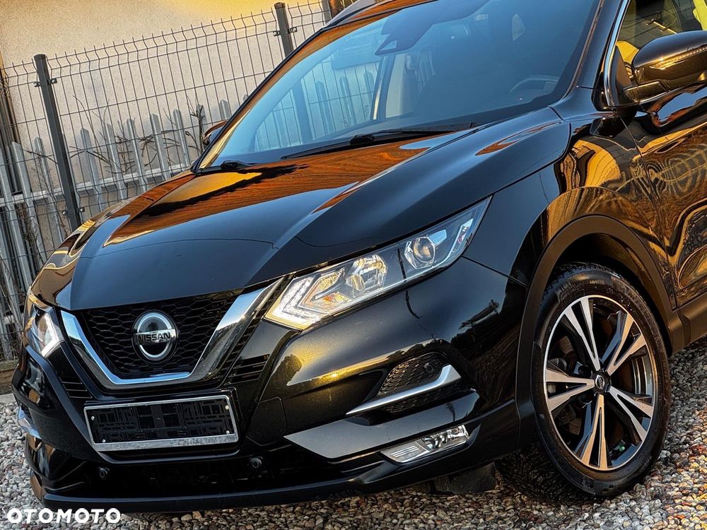 Nissan Qashqai 1.3 DIG-T TEKNA - 4