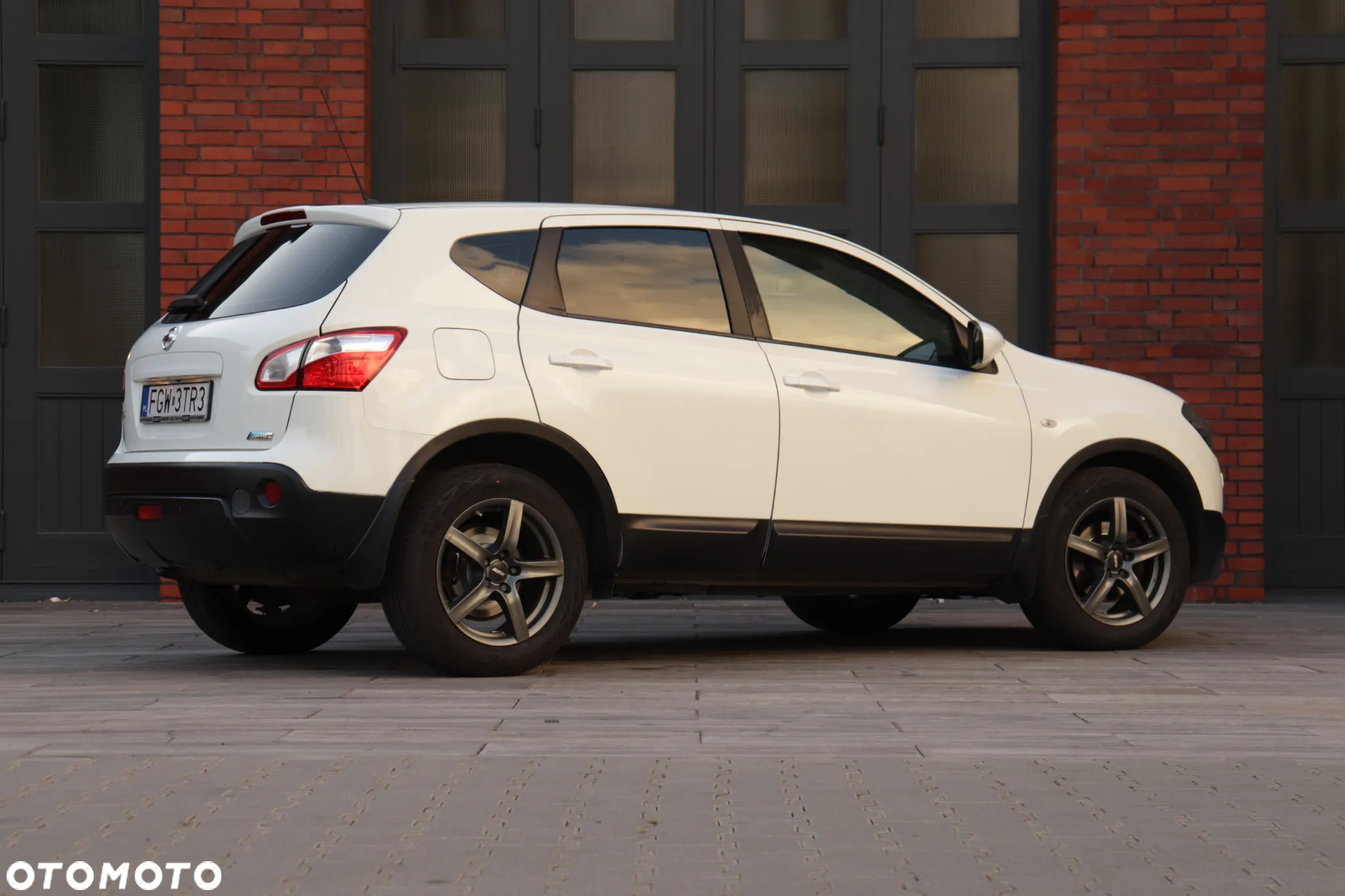 Nissan Qashqai 1.6 DCi Acenta - 12