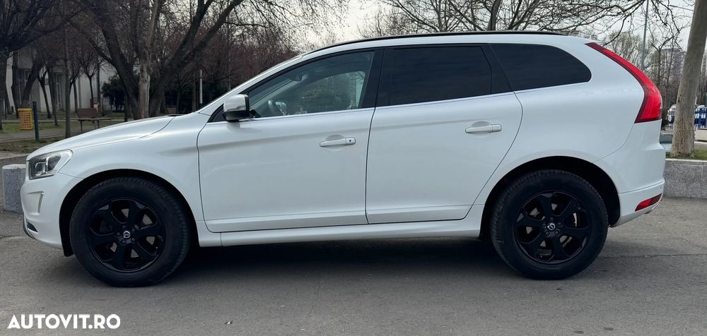 Volvo XC 60 D4 VEA Start-Stop Momentum - 4