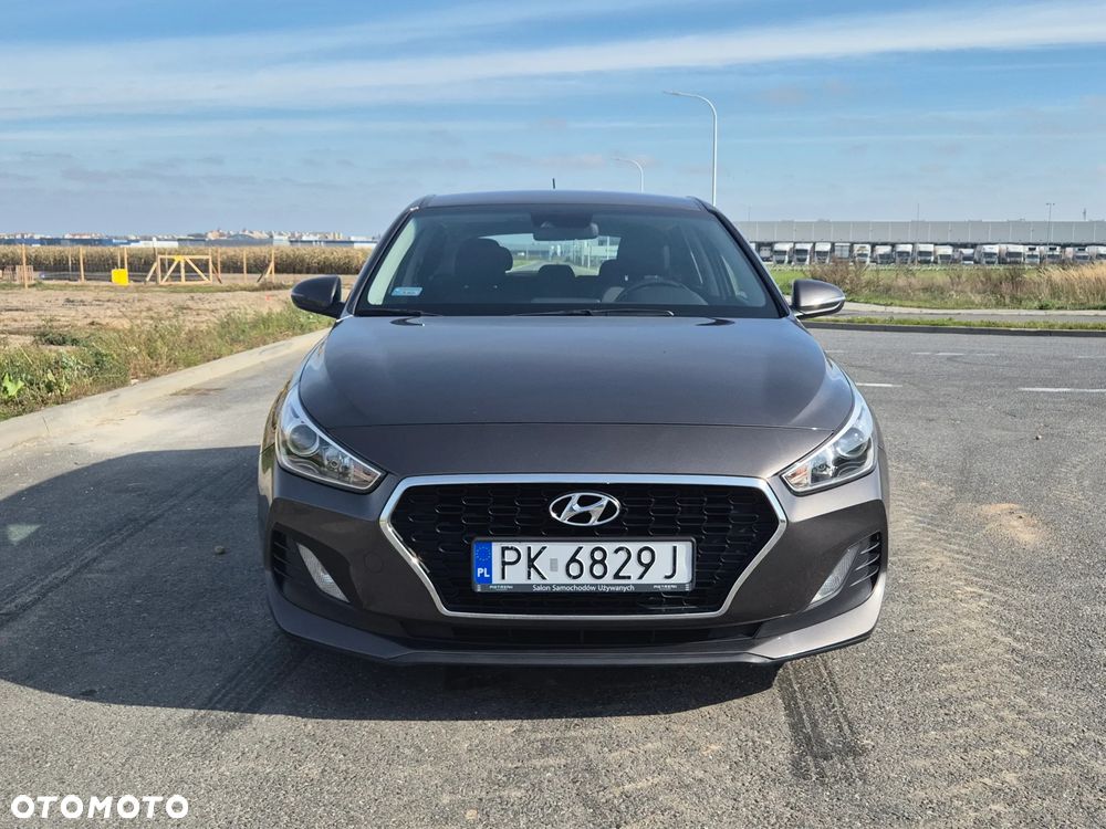 Hyundai i30 1.4 T-GDI Classic + DCT - 9