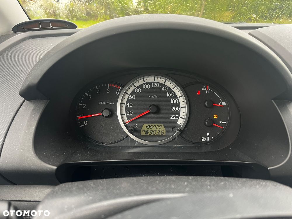 Mazda 5 - 19