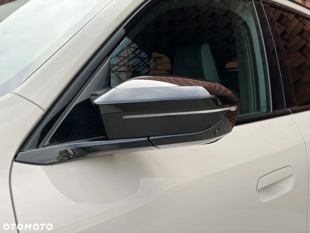 BMW X3 xM50 mHEV - 17