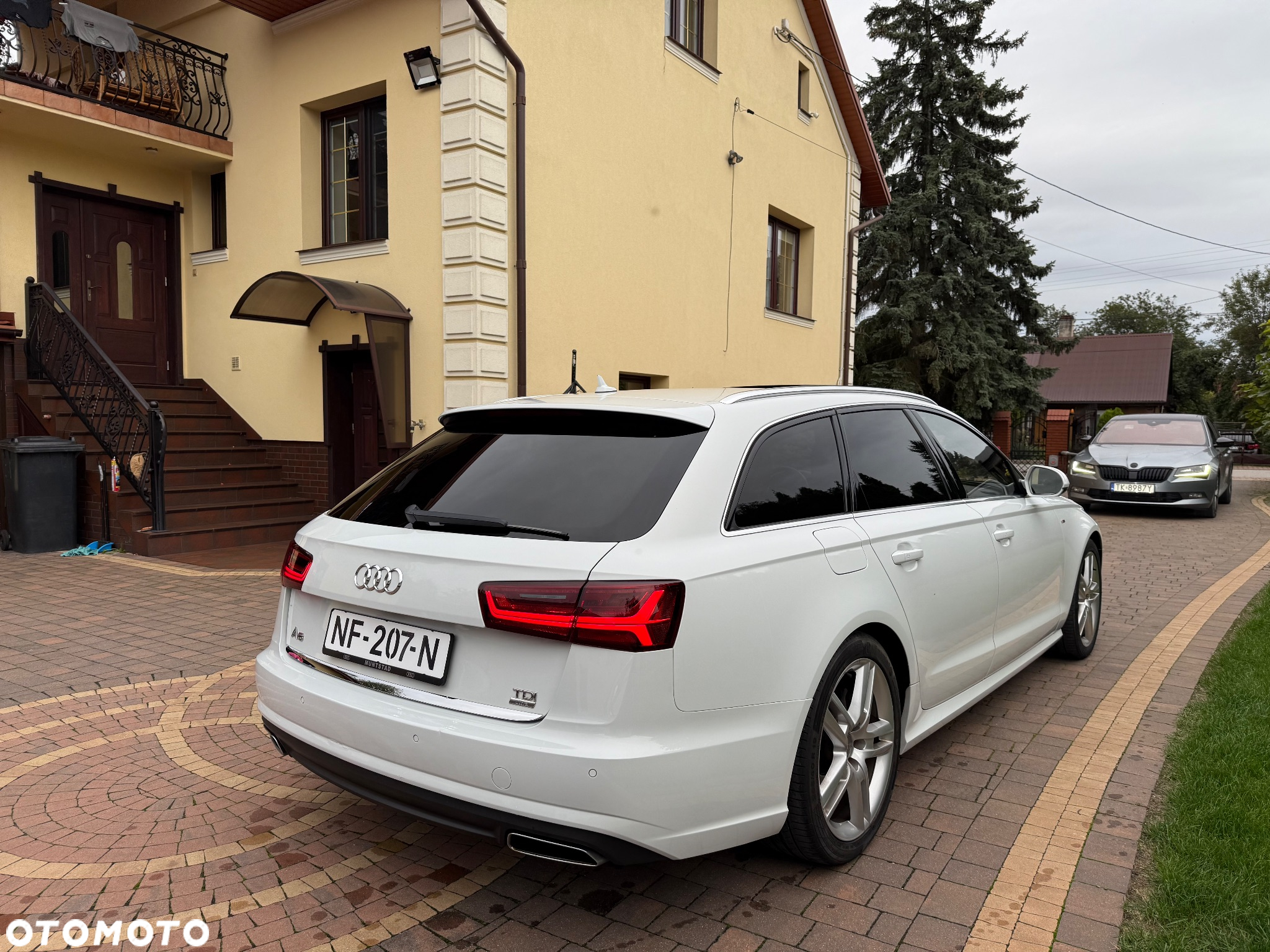 Audi A6 - 8