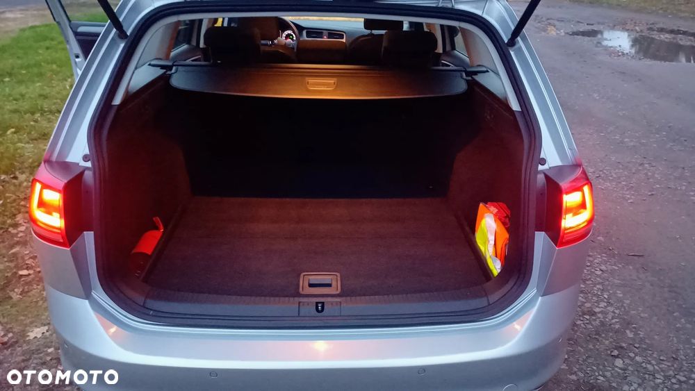 Volkswagen Golf VII 1.6 TDI BMT Trendline DSG - 20