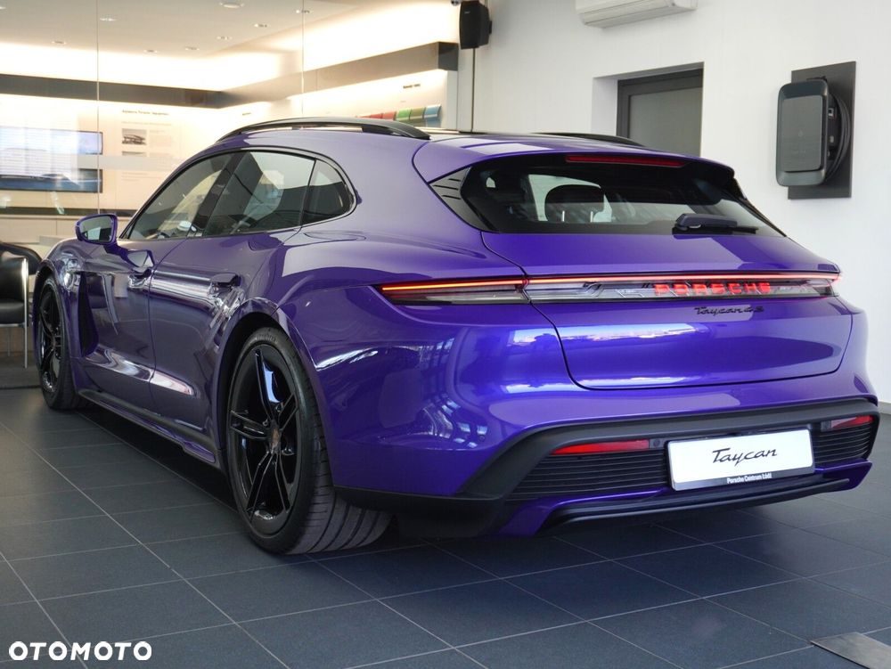 Porsche Taycan 105kWh 4S Black Edition - 18