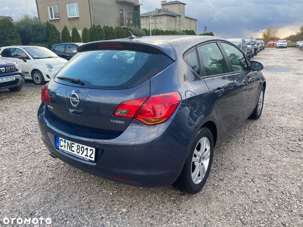 Opel Astra 1.4 Turbo Design Edition - 35