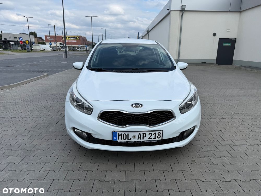 Kia Ceed - 2