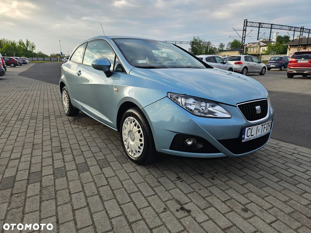 Seat Ibiza SC 1.4 16V Reference - 8