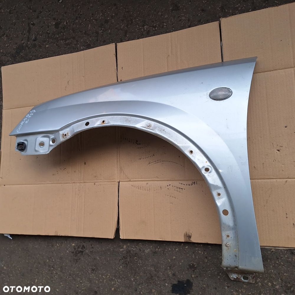 BLOTNIK PRAWY LEWY PRZOD  CORSA C Z157 - 2