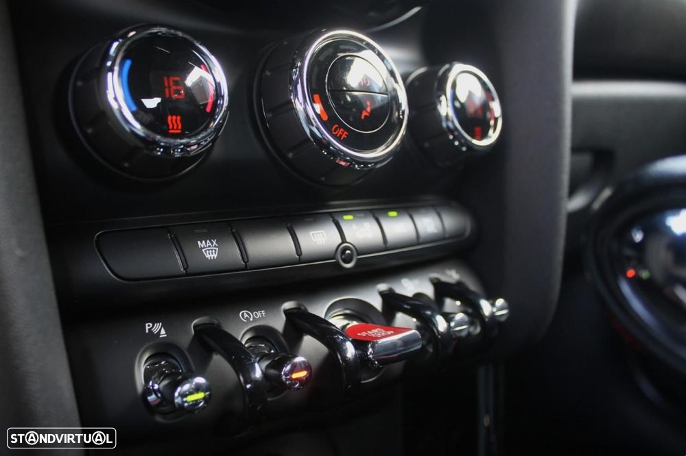 MINI 3 Portas John Cooper Works Auto Desportiva - 26