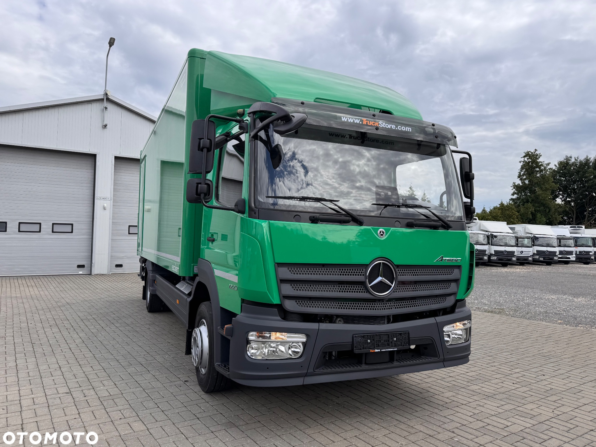 Mercedes-Benz ATEGO - 30