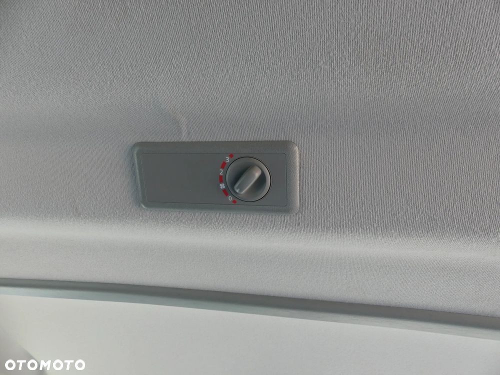 Renault Trafic - 19
