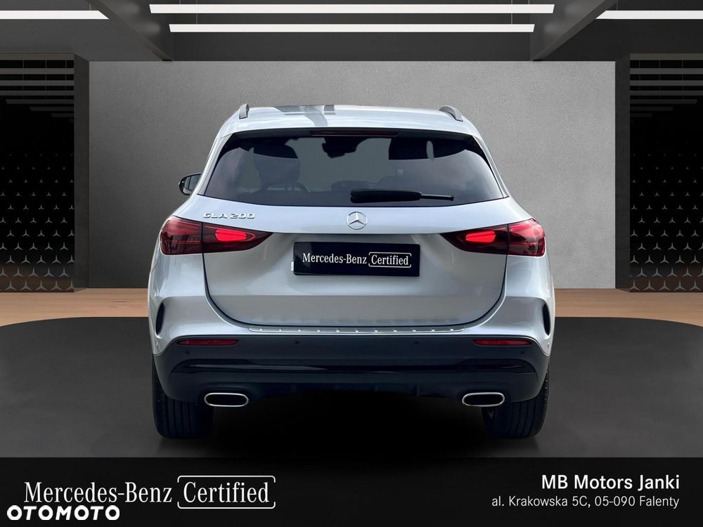 Mercedes-Benz GLA 200 AMG Line - 5