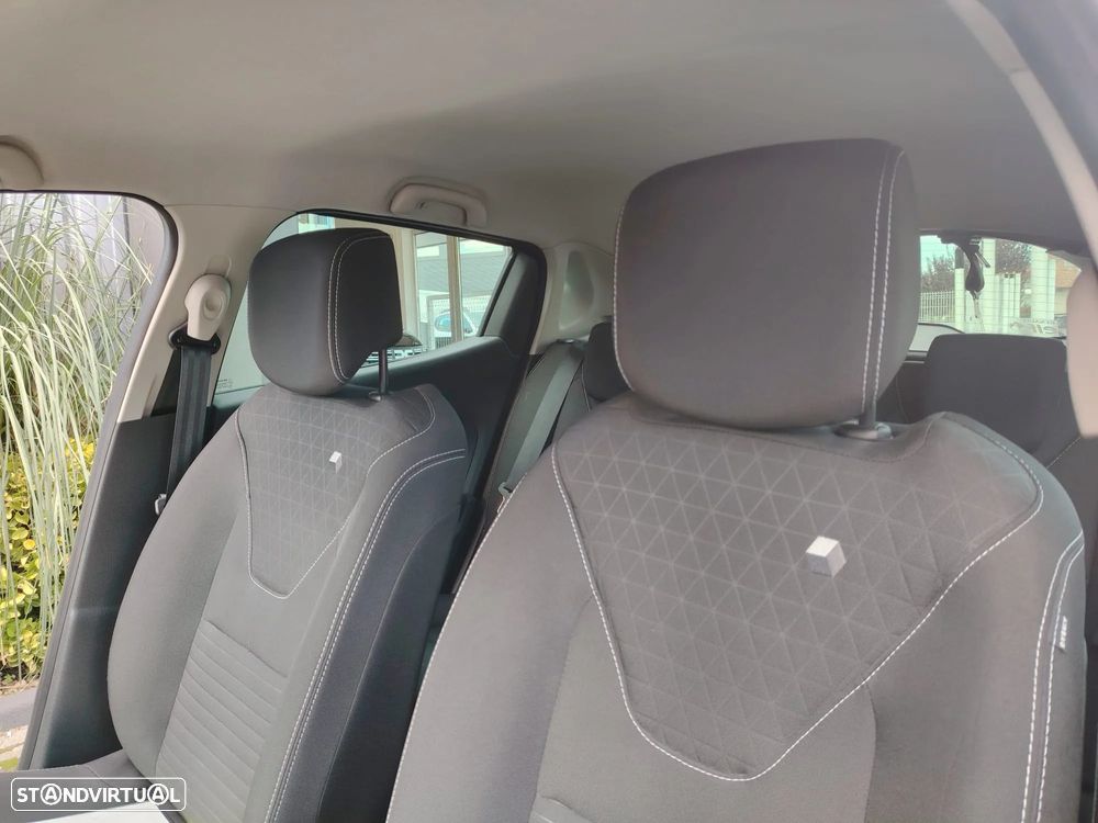 Renault Clio 1.5 dCi Limited - 7