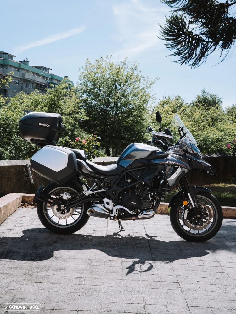 Benelli TRK 502 - 5