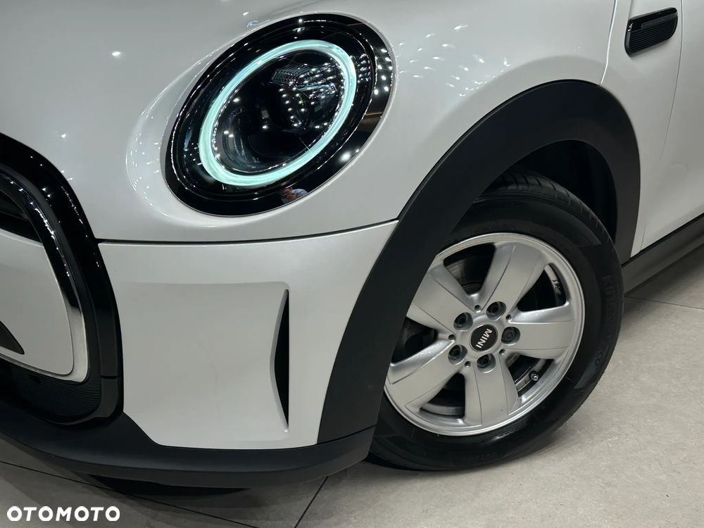 MINI Cooper Standard - 6