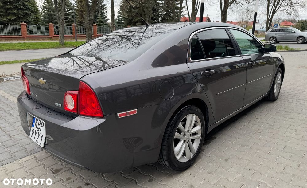 Chevrolet Malibu - 9