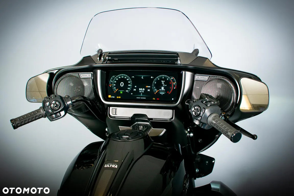 Harley-Davidson Touring Street Glide - 5