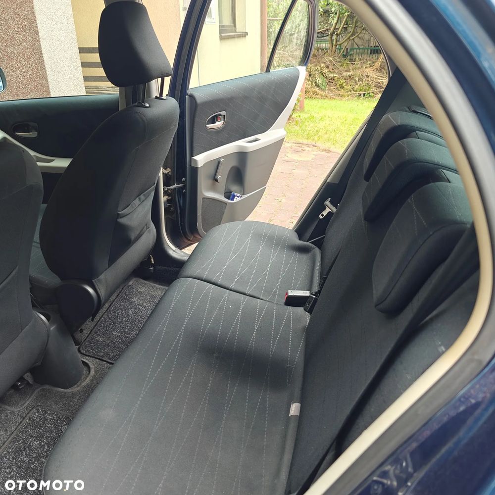 Toyota Yaris 1.3 Sol MM - 6