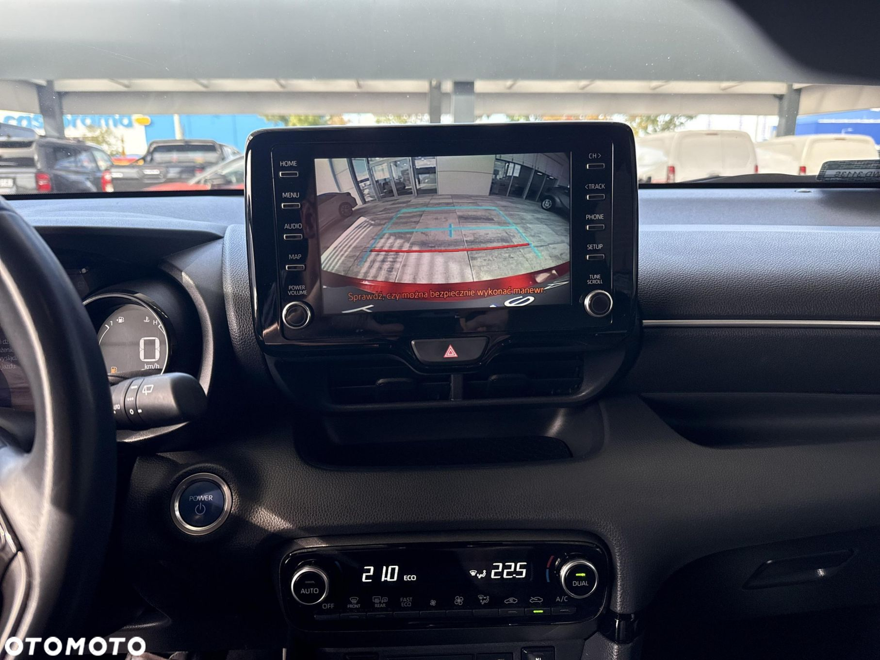 Toyota Yaris Hybrid 1.5 Selection Style - 18
