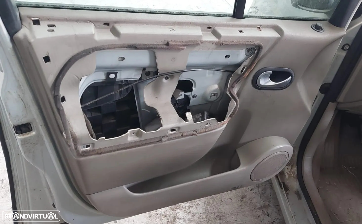 RENAULT SCENIC II PARA PEÇAS - 12