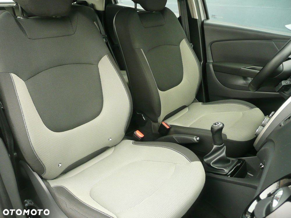 Renault Captur - 15