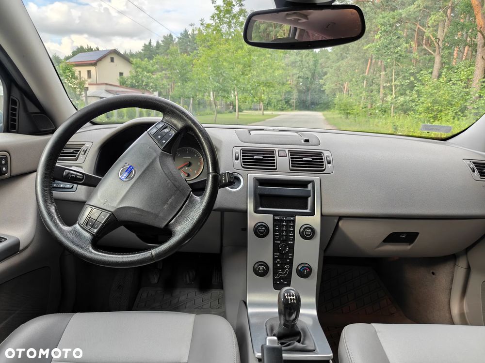 Volvo V50 2.0D Momentum - 29
