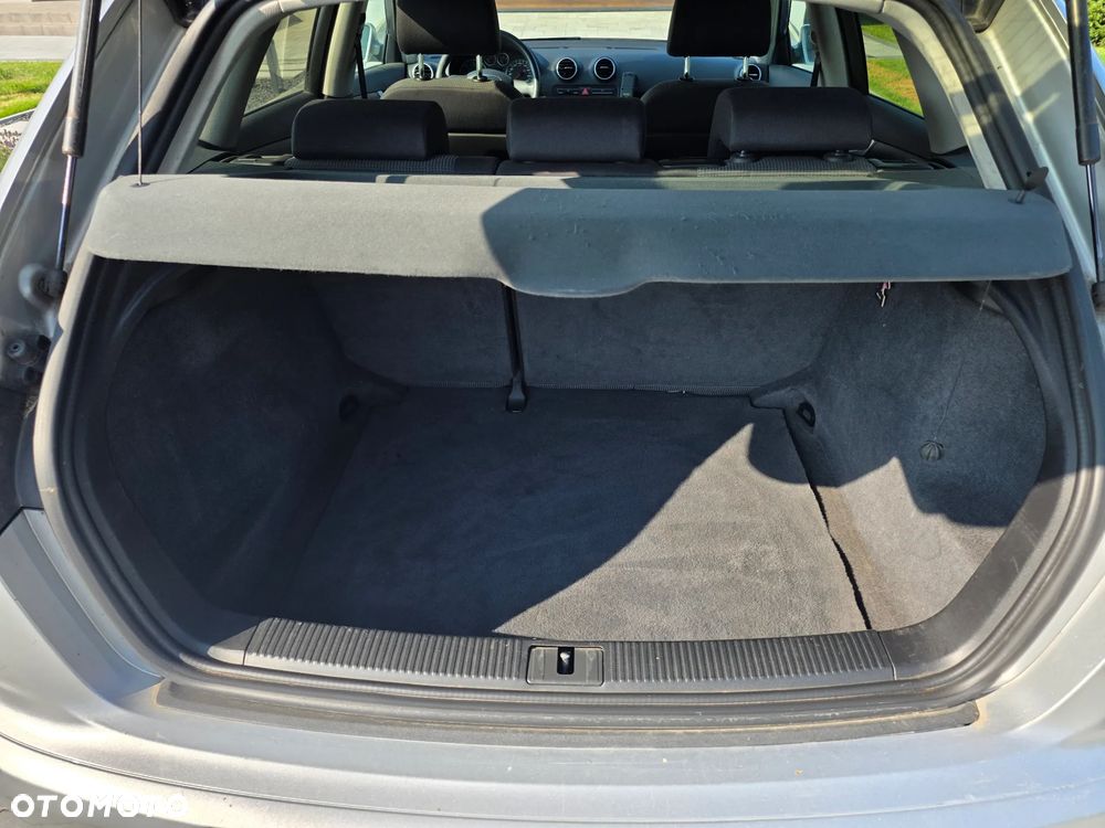 Audi A3 Sportback 2.0 TDI DPF Ambition - 16