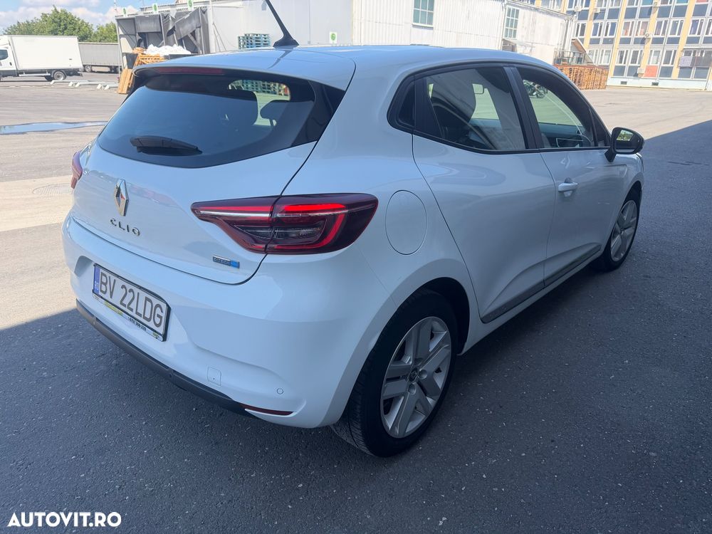 Renault Clio E-TECH 140 ZEN - 4