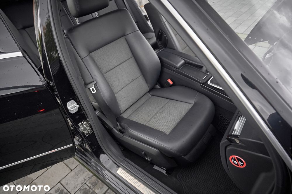 Mercedes-Benz Klasa E - 25