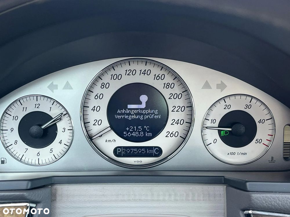 Mercedes-Benz Klasa E - 10