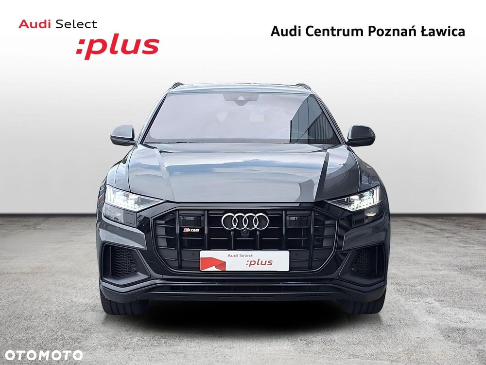 Audi SQ8 - 8