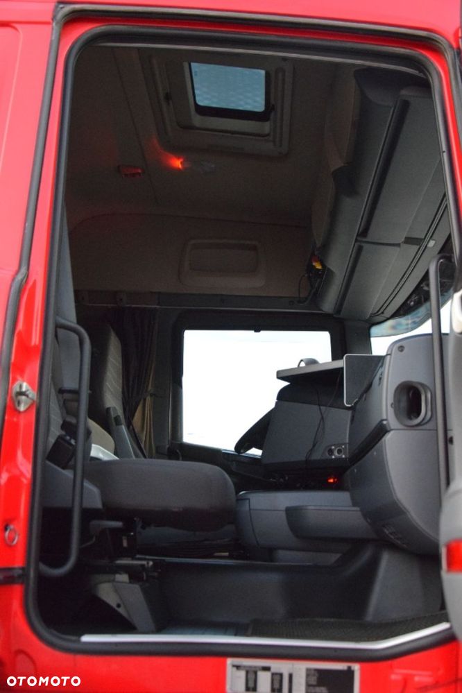 Scania R520 V8 Loglift 125S - 33