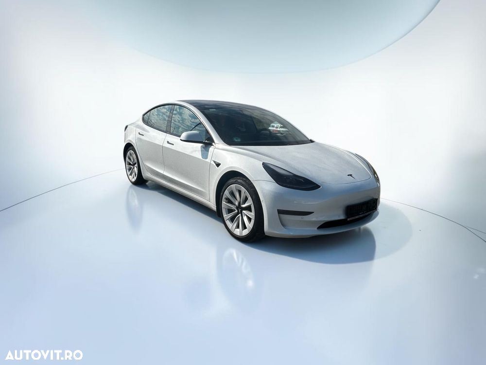 Tesla Model 3 Langstreckenbatterie Allradantrieb Dual Motor - 2