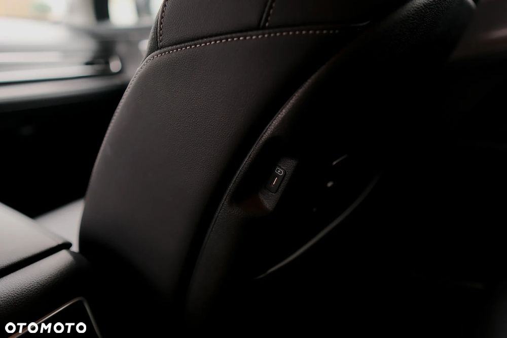 Kia Sportage 1.6 T-GDI MHEV Business Line 2WD DCT - 29