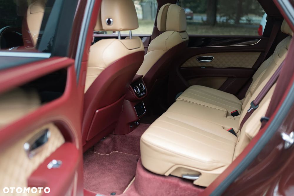 Bentley Bentayga V8 - 15
