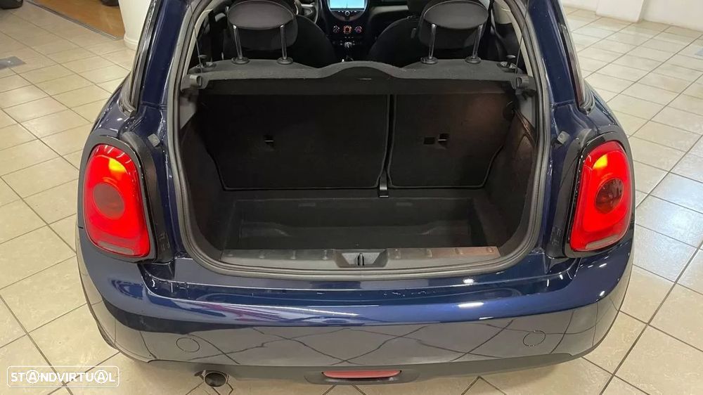 MINI 3 Portas One D - 16