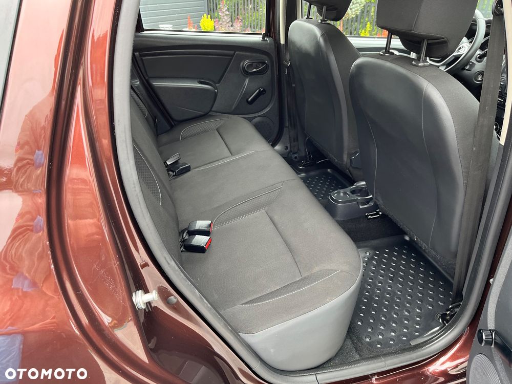 Dacia Duster 1.6 SCe Laureate S&S - 14