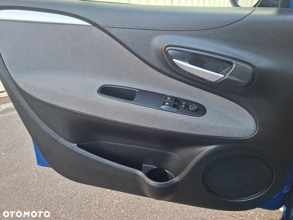 Fiat Punto Evo - 16